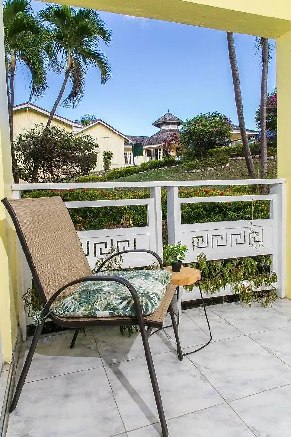 Quaint Mini-Mystic Studio! Daire Ocho Rios